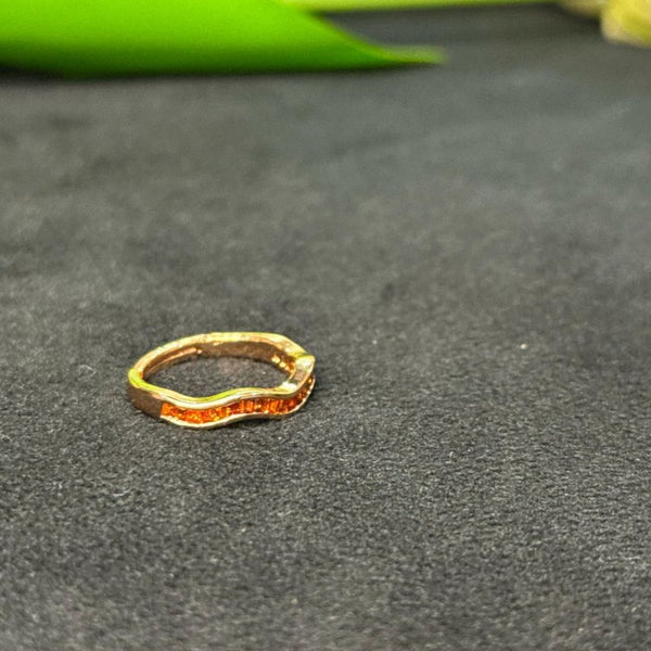 Amber Wave Gold Band Ring – Zircon Luxury